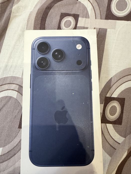 Продам Айфон 17 про 256 гб Iphone 17 pro 256 GB