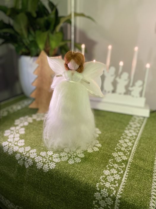 Decoratiune Ingerasi/Zane hand made din lana