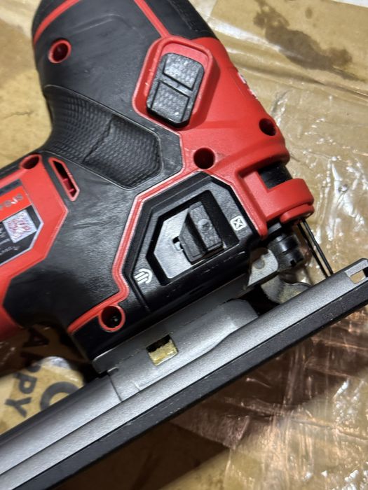 Milwaukee FBJS pendular fuel