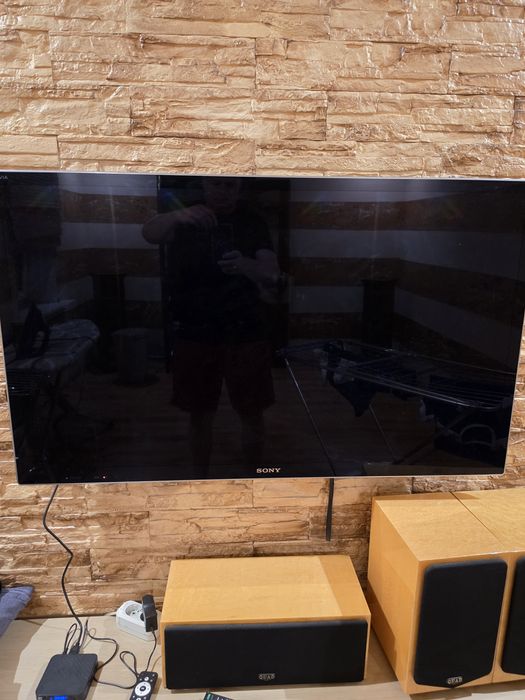 SONY Bravia. KDL 46