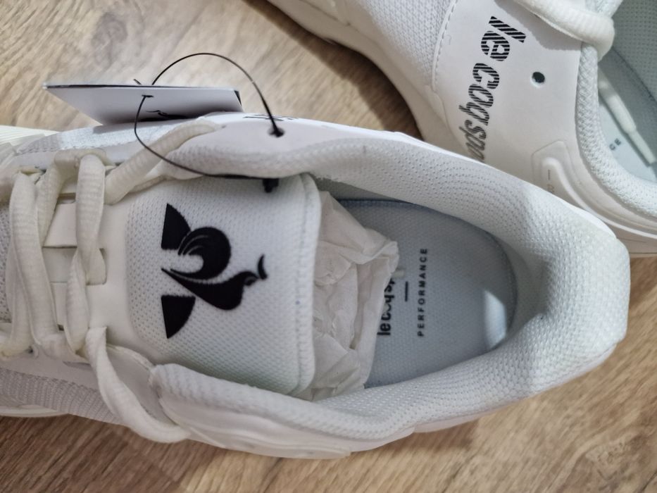 Adidasi tenis Le coq sportif 45