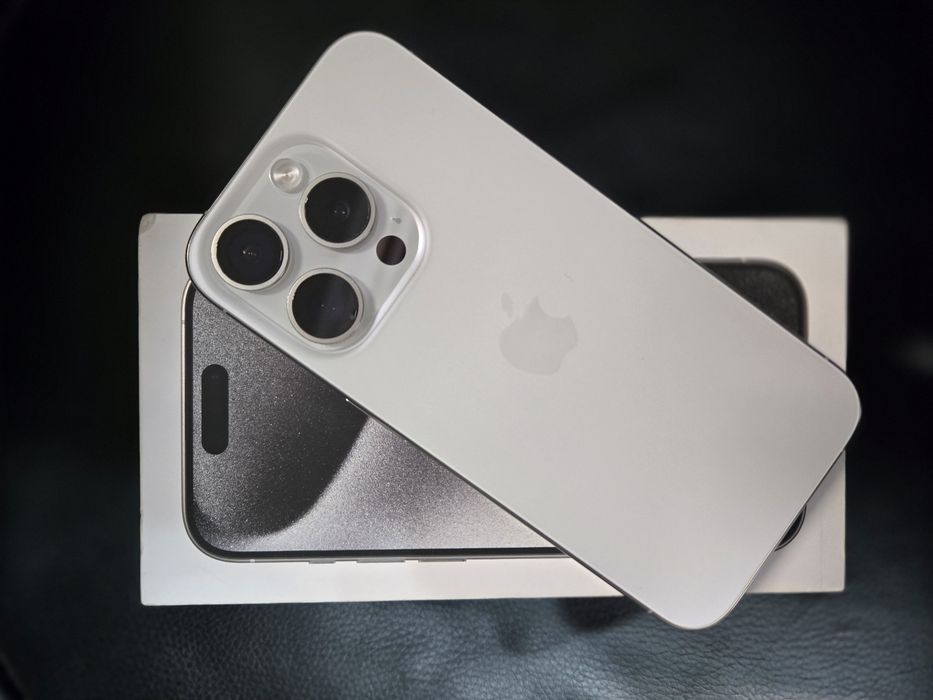 Iphone 15 Pro 256gb White titanium