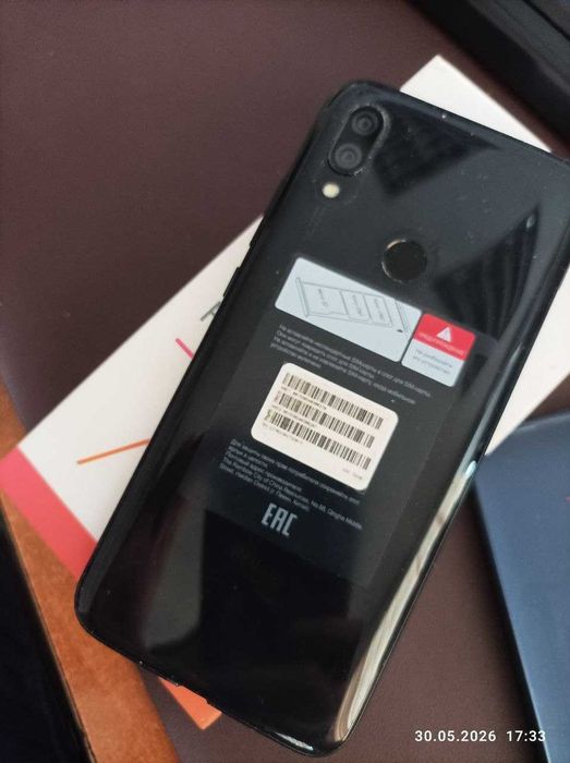 Продам Xiaomi Redmi 7 (б/у)