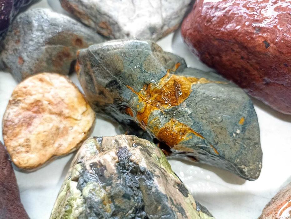 Продам камни для аквариума