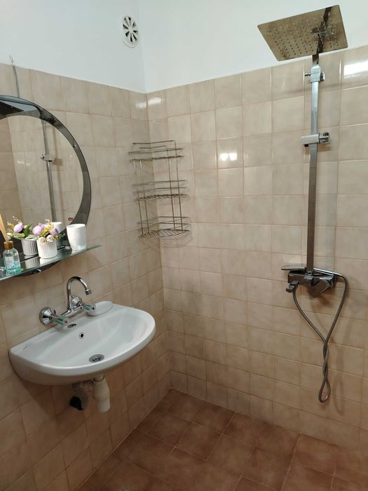 Дава се под наем Тристаен апартамент в Пловдив, Остромила - 80 кв.м за 598.23 € - Снимка #16