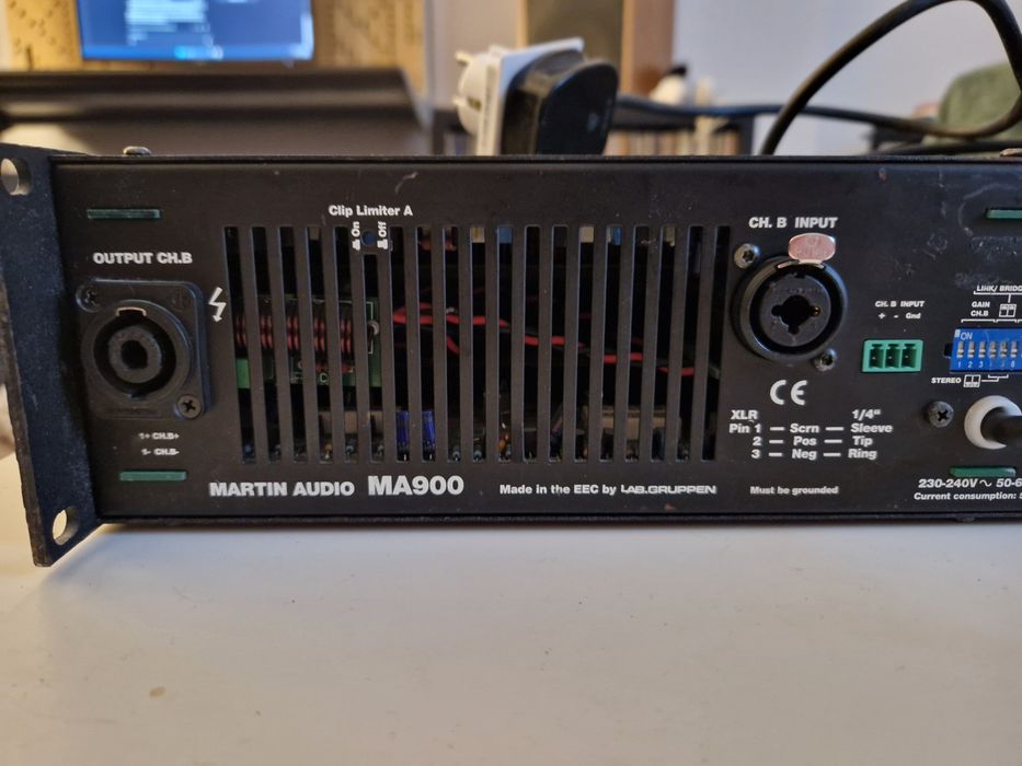 Amplificator Martin Audio MA900 by Lab Gruppen
