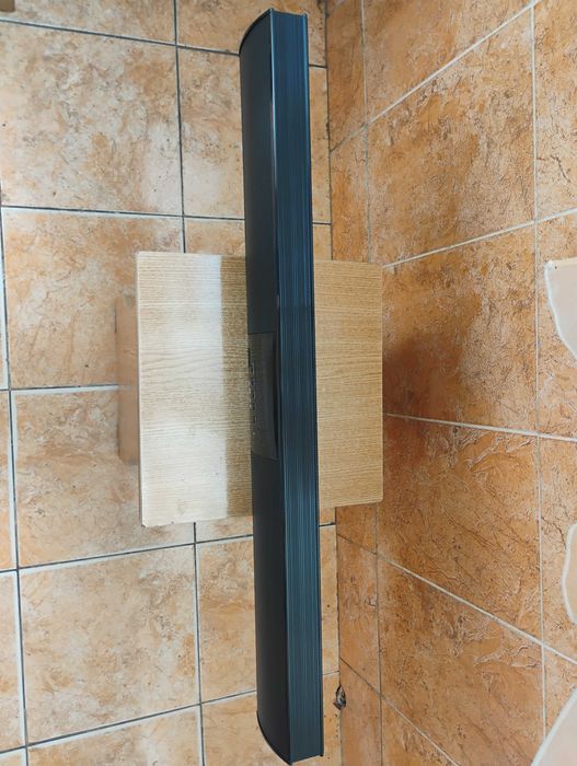 Soundbar AKAI + TV