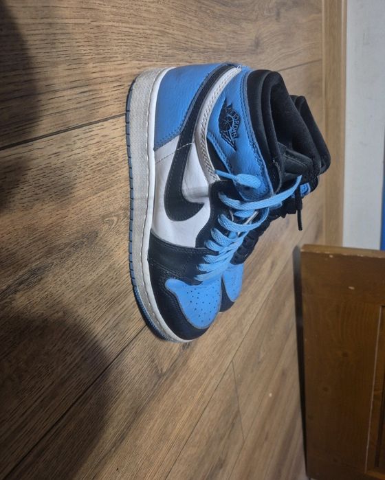Jordan 1 unc toe