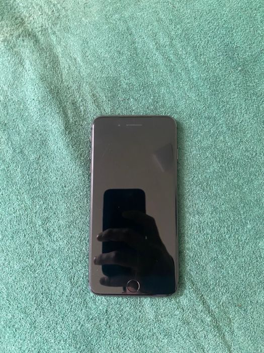 Iphone 8+ без ремонта