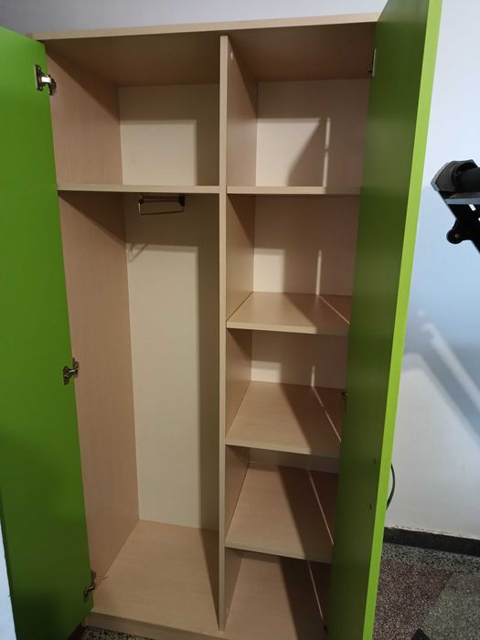 Двукрилен Гардероб