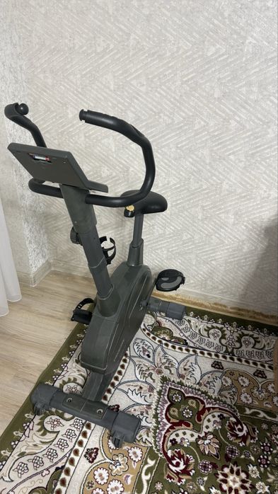 Продается беговой тренажер