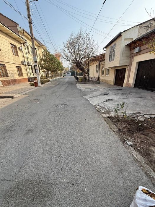 6 соток в Яккасарай / Ракат — фасад 20 м, под строительство 20*30