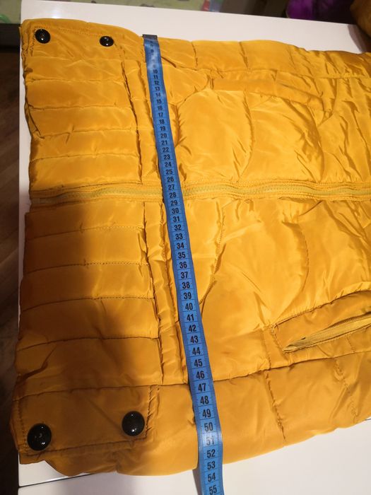 Дълго яке цвят горчица