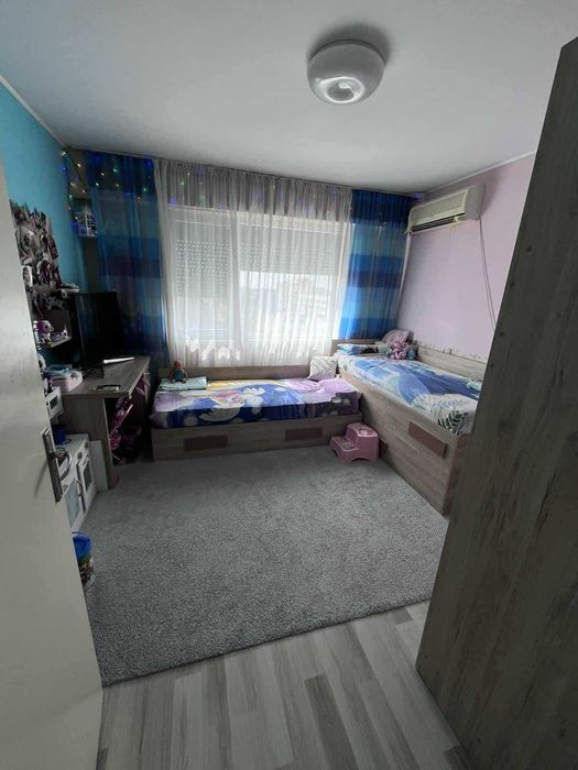 Продава се Тристаен апартамент в Хасково, Младежки хълм - 86 кв.м за 833 €/кв.м - Снимка #12