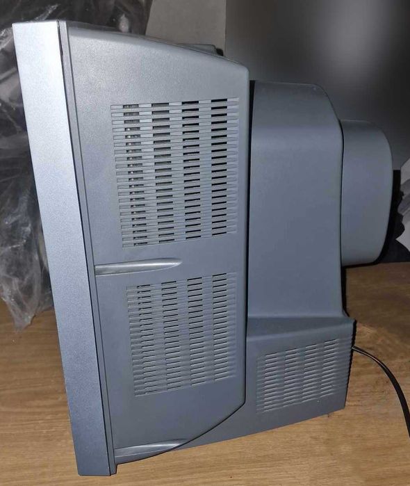 Телевизор Crown-39лв