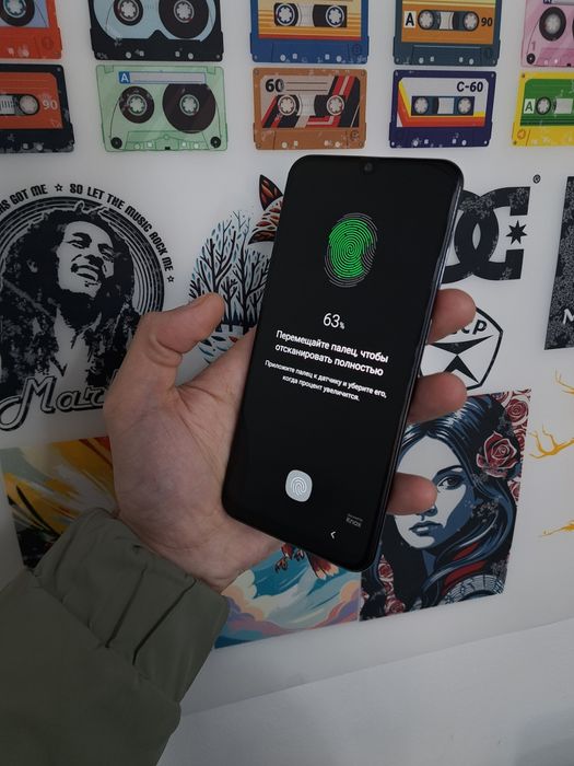 Samsung Galaxy A50 память 64gb очилмагян идеал