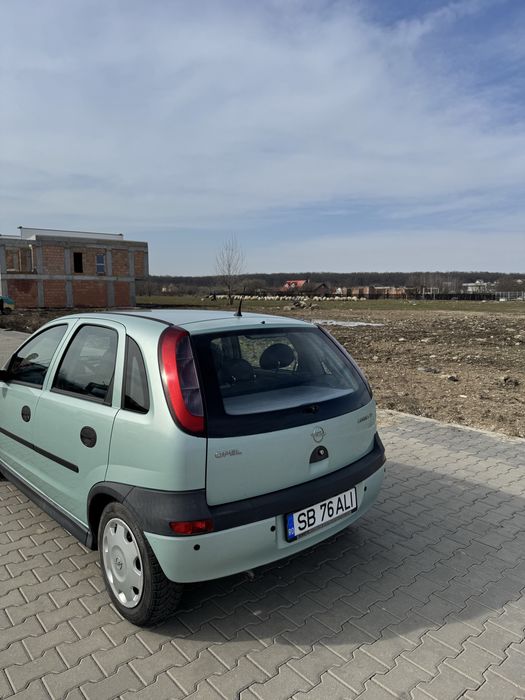 Opel corsa 1.2 cutie automată