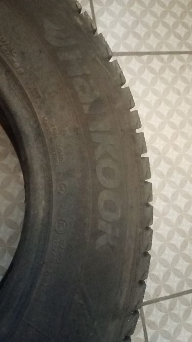 Продам б/у шины 205/65/15