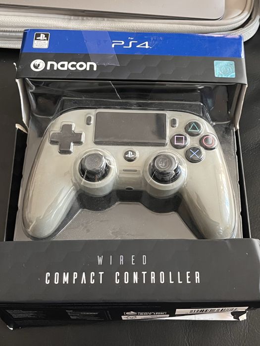 Nacon Wired Compact Controller pentru PS4 – Grey