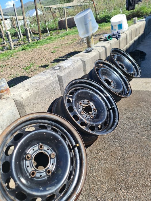 Диски продам б/у