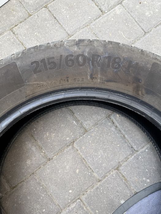 Vand 4 couciucuri Continental 215/60/18