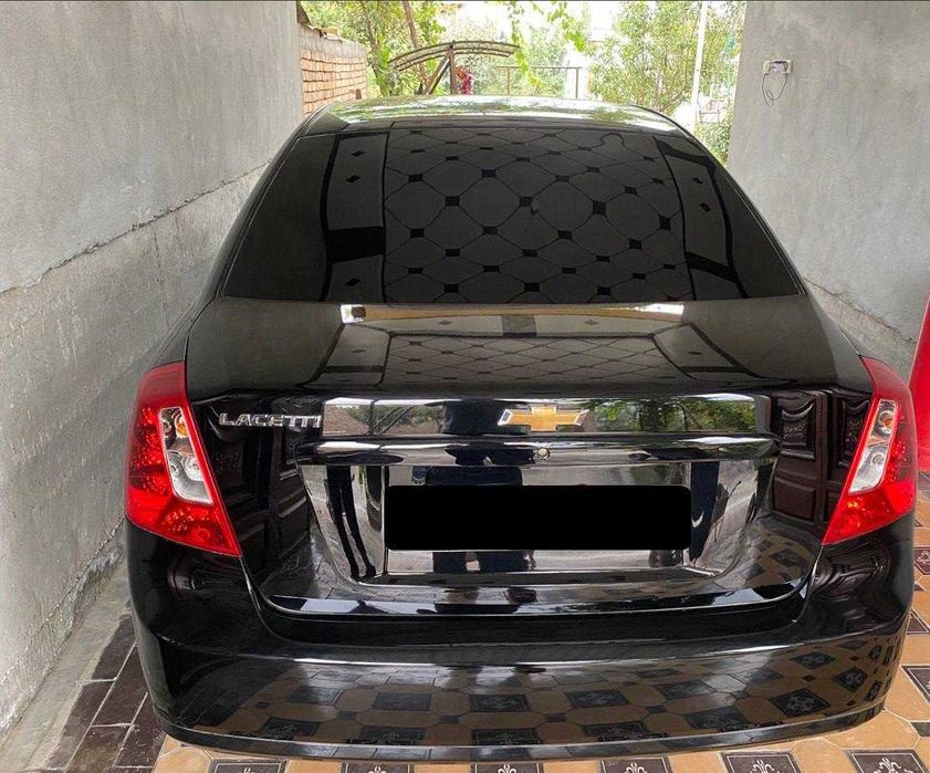 Gentra elegant style 2022 aftamat full  sotiladi 8000 km  yurgan