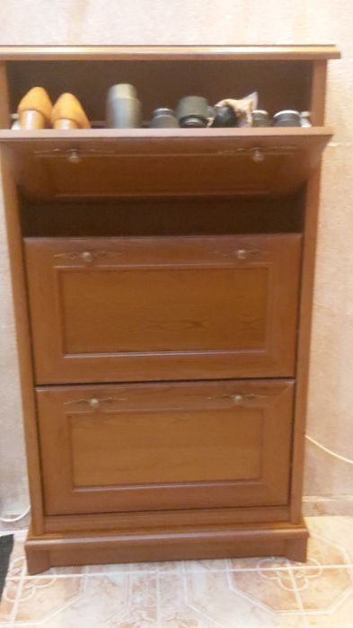 Продам прихожку шкаф + обувница