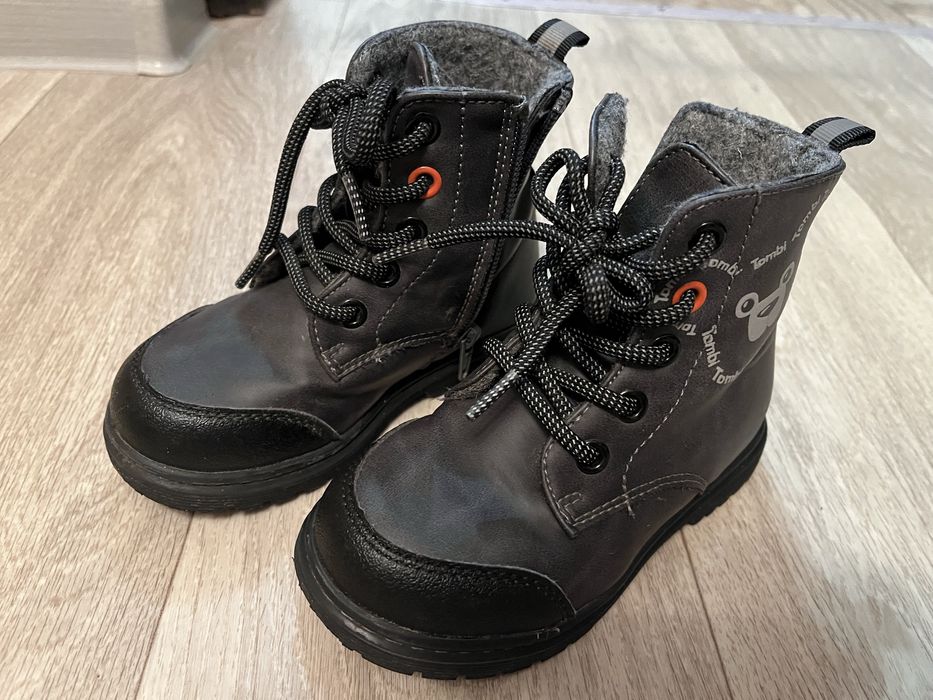 Продам ботинки детские демисезон!