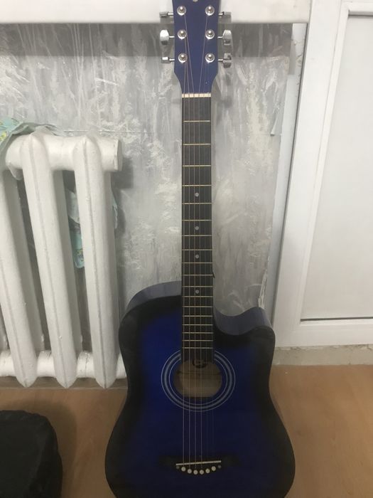 Гитара акулическая