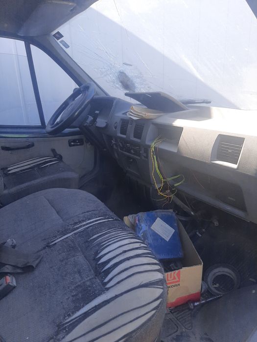 Продам газель на запчасти