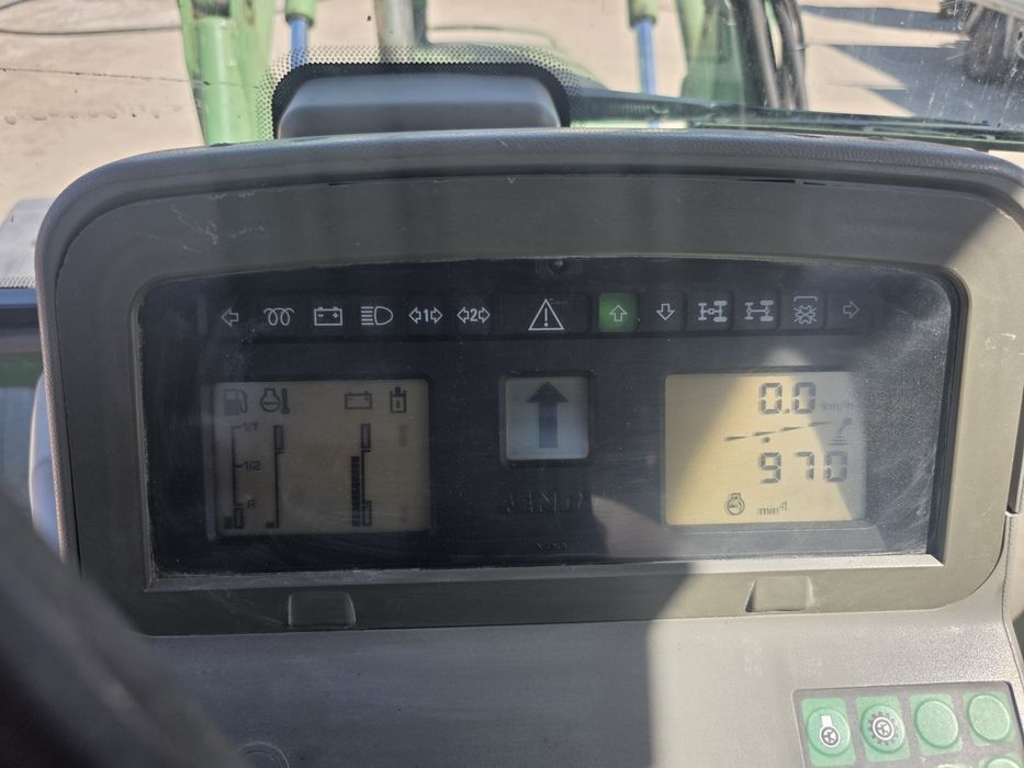 Tractor agrico cu incarcator Frontal Fendt 511 Favorit