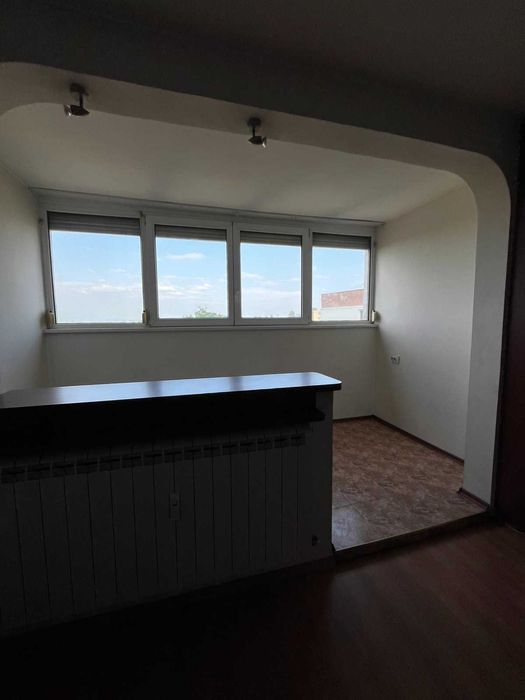 Дава се под наем Двустаен апартамент в София, Слатина - 65 кв.м за 450 € - Снимка #1