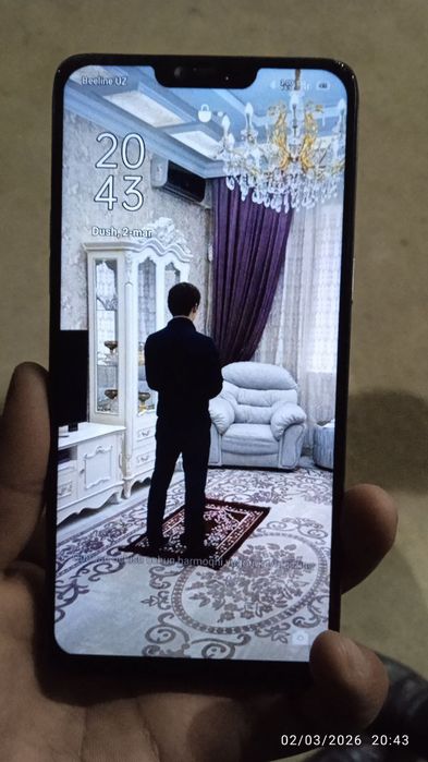 J15 Pro max telefoni sotiladi narxi 950   ming soʻm