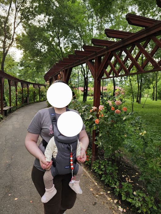 Marsupiu Chicco Easy Fit, Gri, 0 luni+