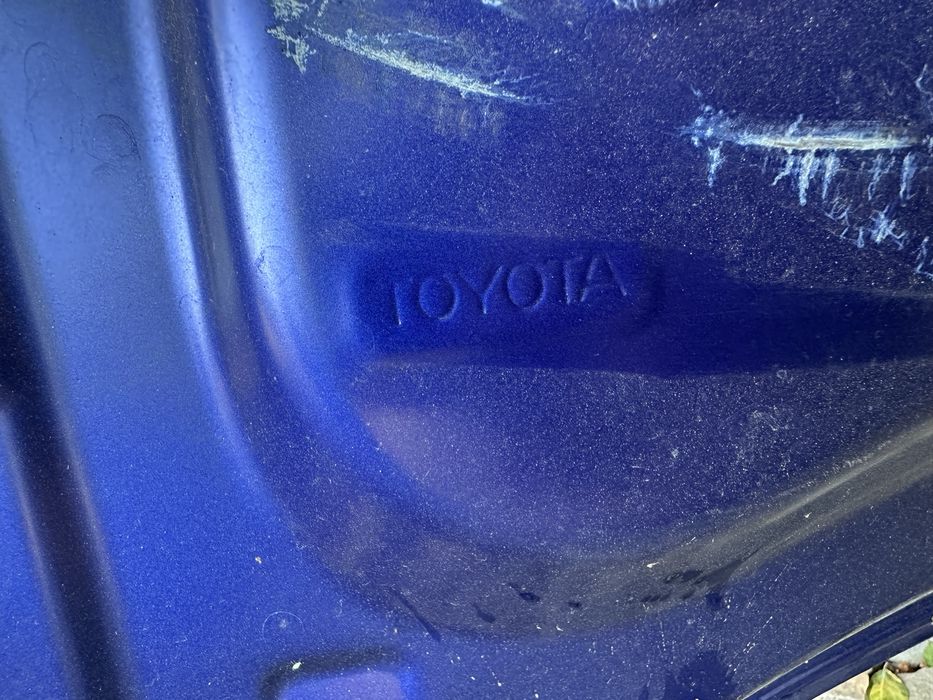 Capotă motor toyota corolla cross.