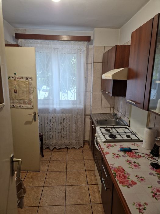 Închiriez apartament 2 camere mobilat, cartier Brazda complex Simplon
