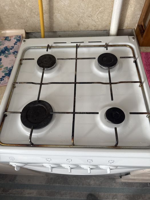 Газ плита в хорошем состоии