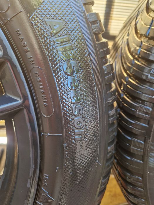 Jante aliaj ușor CMS echipate cu anvelope Noi