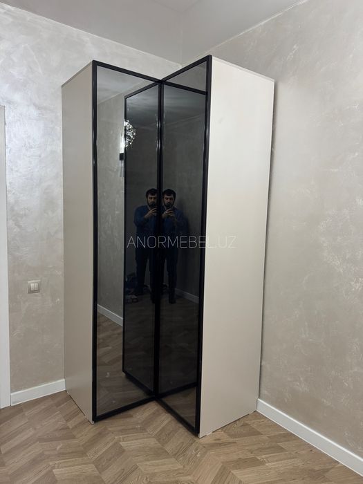 Skidka! Burchak Omad 105. Скидка! Угловой шкаф 105.