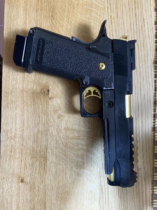 Pistol airsoft productie Japonia!