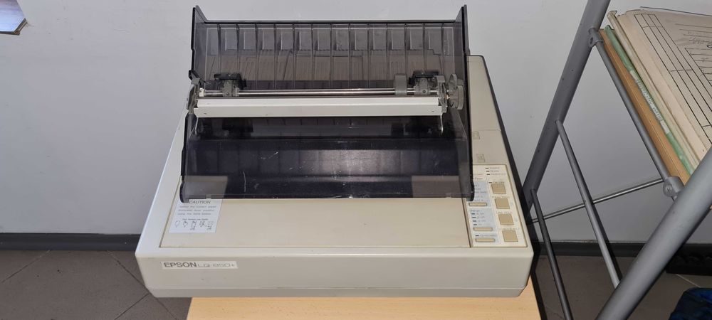 Продавам Лазерни, мастилено струен и матрични принтери