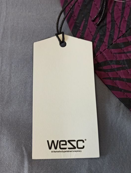 Wesc reversible bucket hat