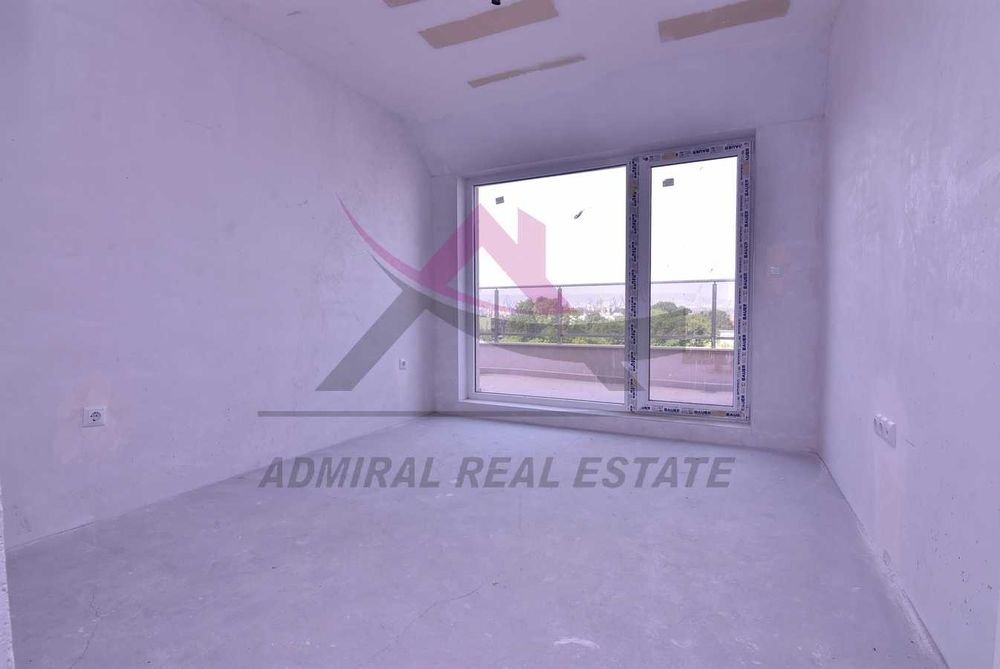 Продава се Тристаен апартамент в Варна, Аспарухово - 90 кв.м за 1500 €/кв.м - Снимка #1