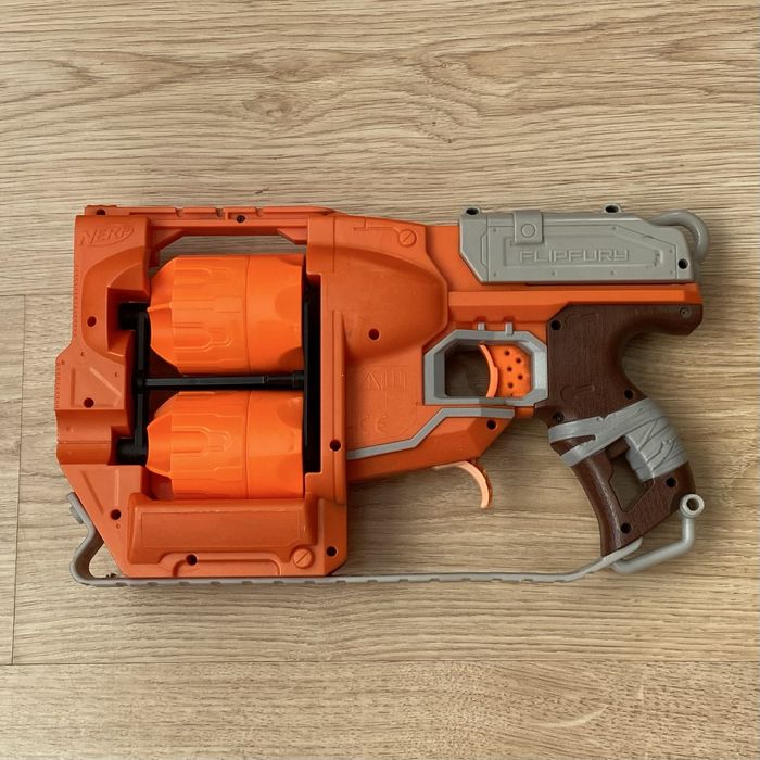 Pistol Nerf Blaster Flipfury Zombie