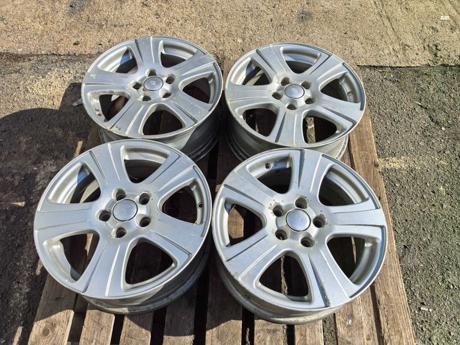 16 цола 5 х 112 мм Фолксваген Пасат / Шкода / СЕат - 6,5 Инча / ЕТ 42