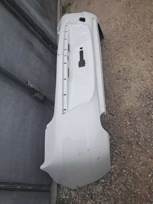 Продам бампер на кобалть