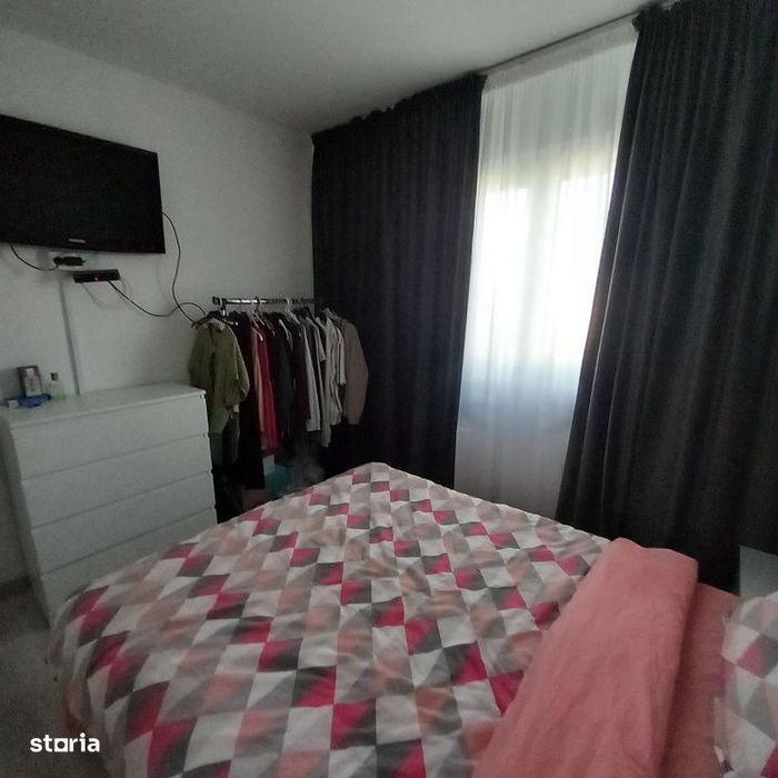 Apartament 2 camere semi, 39 mp, zona Craiovita - Scoala 30