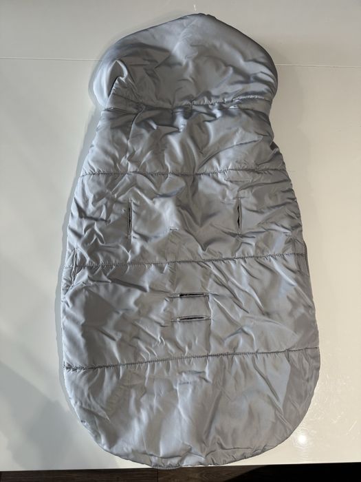 Универсално чувалче за бебешка количка