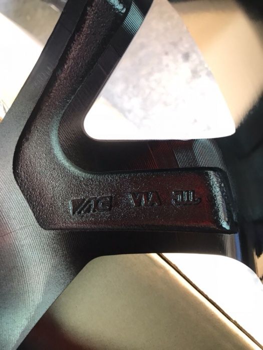 16 17 18 19 Джанти Volkswagen GTI Golf Passat Touran Polo Tiguan