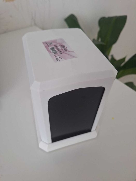 Современная салфетница в лаконичном дизайн